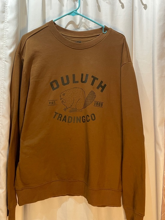 Duluth Trading Co Other - Duluth Trading Co Brown Crewneck with Beaver Logo